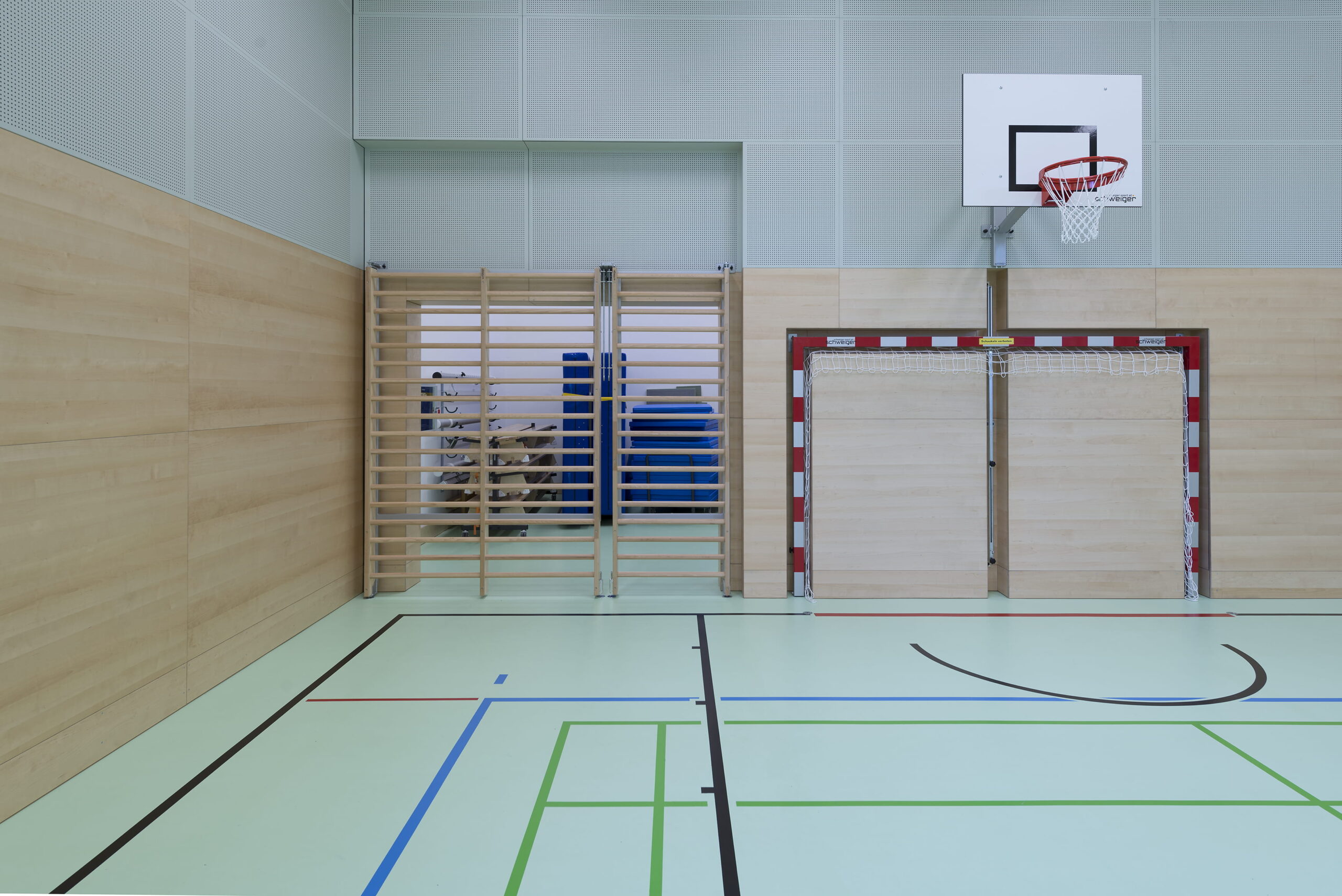 sporthallenbau-sportgeräte-schweigersport