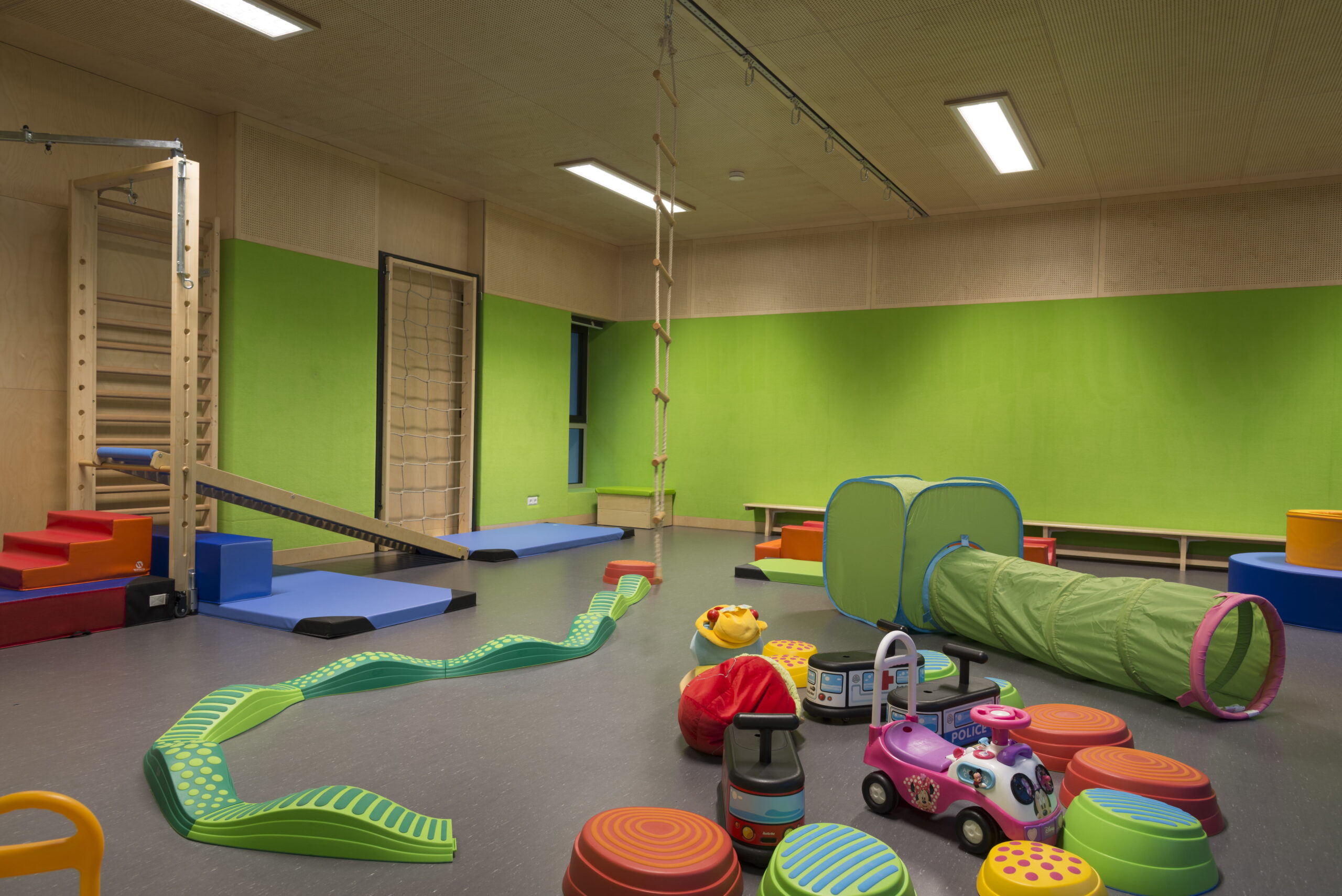 prallschutzwand-textil-schweigersport